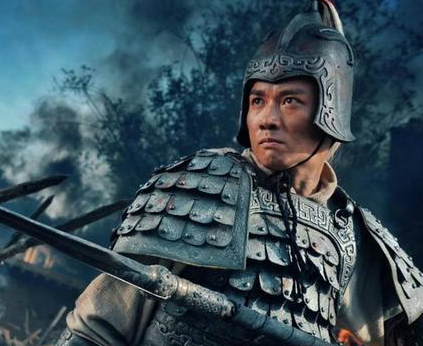 赵云都已经用命救阿斗了 刘备为什么还是不重用赵云