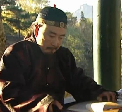 同样都是一个老师教出来的 弘历和弘时结局差距为什么那么大