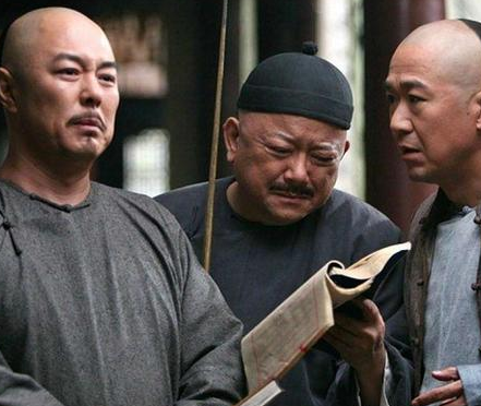 和珅身为贪官又妻妾成群 和珅膝下为何只有一个儿子