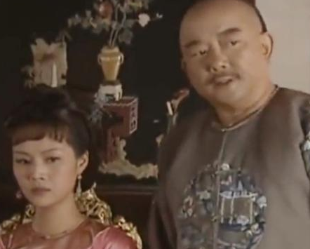 和珅被嘉庆处决之后 和珅的美女老婆们是什么下场