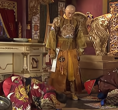 乾隆皇帝的一天是什么样的 大概每天四到五点就起床梳洗了