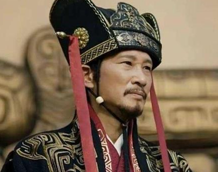 郭嘉和荀彧都是曹操的谋士 两人谁更略胜一筹