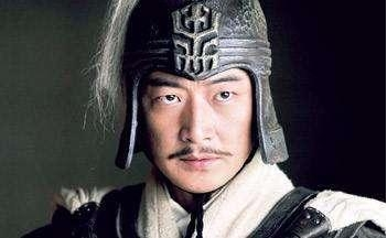 陆逊出自东吴阵营，为何说他的水平不亚于诸葛亮和司马懿？