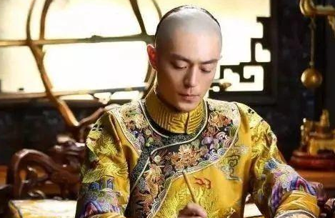 乾隆为什么要给八叔胤禩翻案呢？