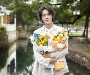 《月里青山淡如画》张超饰演修补千古岁月的文物修复师