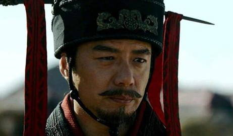 皇帝要吃公鸡蛋，大臣们如何解决的？