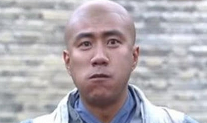 将军救下一乞丐，乞丐后来成了开国皇帝