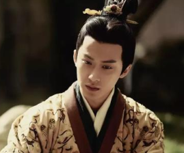 曹植做了什么令曹操失望的事？他为什么没能成为太子？