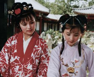 红楼梦四小姐贾惜春是什么身份？虽然尊贵但与她无关