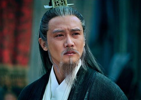 诸葛亮的扇子是从什么地方拿来的 诸葛亮为什么总是扇子不离身