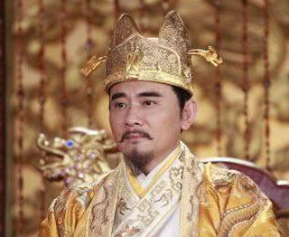 为何古代帝王坚持立嫡长子为继承人？与宗法制有何关系？