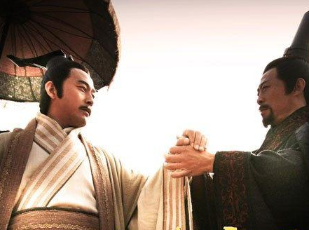 白起和商鞅对秦国的贡献大 两人最后为什么会被秦国父子所杀