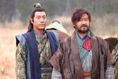 程咬金人称三板斧，他真的只会这三招吗？