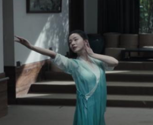 《扫黑风暴》高明远为什么要培养麦佳？目的是什么