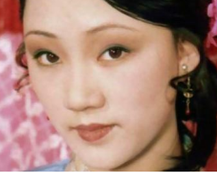 红楼梦中王熙凤是正室又是当家少奶奶，为什么斗不过秋桐？