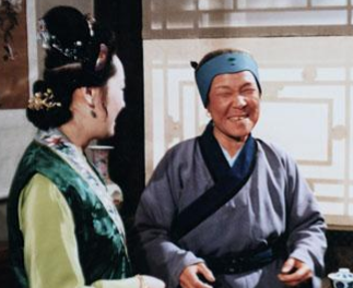 红楼梦中刘姥姥为何要将自己比喻成老母猪？