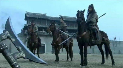 张飞和关羽相比 张飞为什么敢多次挑衅吕布