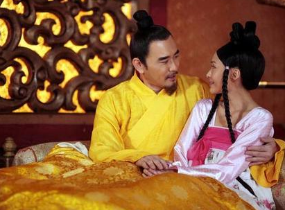 不同朝代的侍寝制度有何不同？皇帝是如何选妃侍寝的？