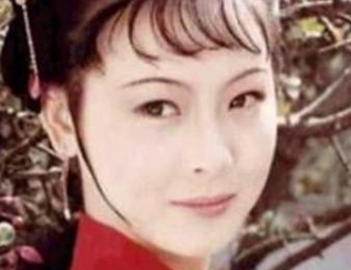 红楼梦中小红和晴雯都是怡红院中丫鬟，她们的结局有何不同？