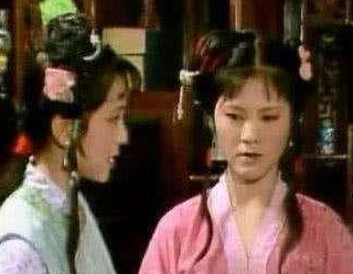 红楼梦中袭人为何不愿意回家?原因是什么？