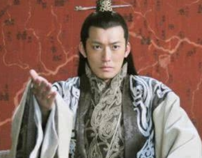 孙权任命了哪些丞相？为什么不拜张昭为相？