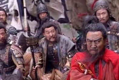 在《三国演义》中，关羽为什么在华容道放了曹操？
