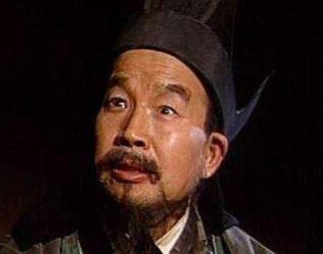 贾诩的一生是什么样的？他能得以善终靠的是什么