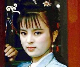 红楼梦中贾探春是如何管理贾府的？能力如何？