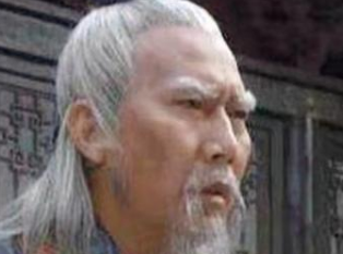 李善长作为明朝开国功臣最后却落得全家斩首的下场是为何？