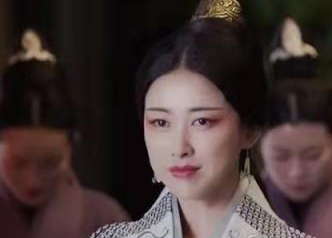 赵姬为何会喜欢上嫪毐还替他生子？真相是什么？