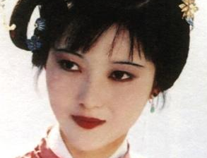 红楼梦中邢岫烟什么家世？薛蝌为什么会看上她?
