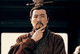 刘备的宜城亭侯和孙权的南昌侯哪个更厉害？