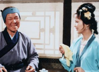 红楼梦中平儿为何会给刘姥姥100两银子？说的那句话是什么意思