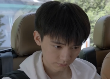《小敏家》金家骏最后考上清华没有？