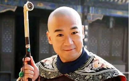 影视剧中乾隆将纪晓岚当作宠臣，但历史上真的是这样吗?