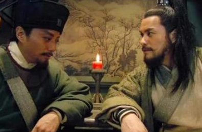水浒传中童威的绰号是怎么来的？为何叫“出洞蛟”？