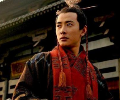 汉献帝不杀曹操的原因是什么？是不敢还是不想