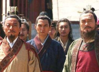 水浒传中李固把燕青赶出卢家的原因是什么