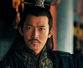 东吴在赤壁之战中获胜了，为什么孙权还要对曹操俯首称臣？