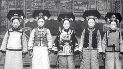 清朝妃子是如何选出来的 她们的相貌为何都普普通通