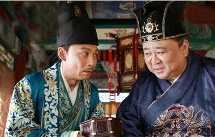 皇宫中明明有年轻漂亮的宫女 皇帝为何还用太监伺候