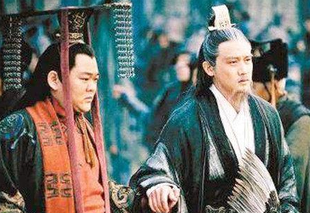 刘禅和诸葛亮之间的关系如何 两人真的是情同父子吗