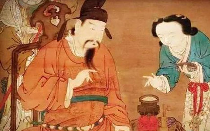 随着唐代哪些人的参与，使人们对香的利用进入了新的阶段？