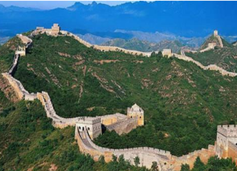 秦始皇为什么没有用武力压制匈奴，反而选择建立长城呢？