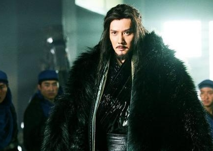 项羽分封出那么多诸侯，他们怎么不帮项羽？