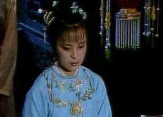 红楼中探春与林黛玉的月钱差距为什么会有那么大？