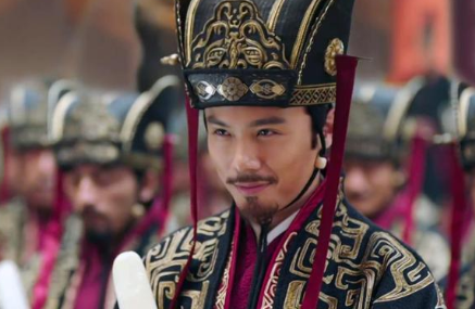 晋武帝驾崩后，国丈杨骏最后死得有多惨？