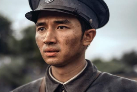 《光荣与梦想》讲了什么故事？是什么题材的剧？