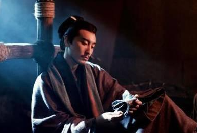 郭嘉看出了司马懿的野心，为何直到临死前才说呢？