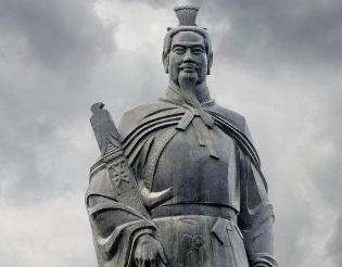 王亥在商业方面有哪些贡献？他为后世带来了什么？